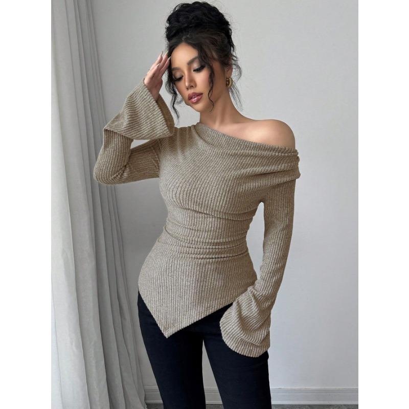 Herbst- und Wintermode V-Ausschnitt unregelmäßige ausgestellte Ärmel Damen grauer Pullover, elegant und sexy lockeres elastisches langärmeliges Oberteil