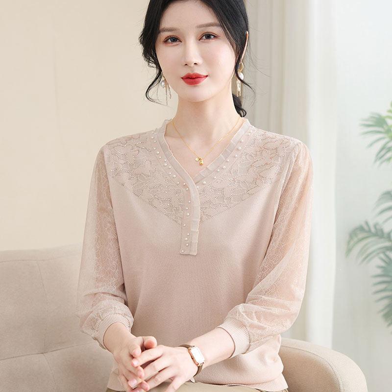 

2026 Spring Collection: Stylish Ice Silk Blouse & Gauze Sleeve Knit Top for Moms, Perfect for Middle-Aged and Elderly Women in Spring and Autumn. 3XL Recommended 135-145 lbs
