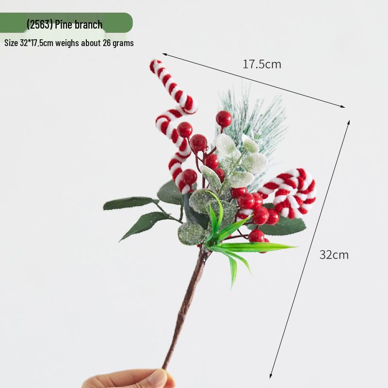 Künstliche Weihnachts-Kiefern- und Rattan-Girlande mit Tannenzapfen zum Aufhängen an der Wand