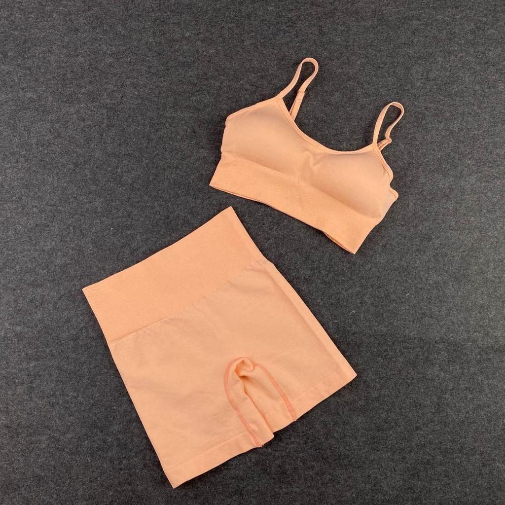 Women Seamless Tight Sports Fitness O Neck Short Sleeve Solid Color Shorts Yoga Suit