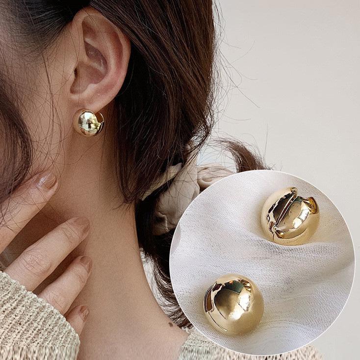 3D White Enamel Ball Earrings: Korean Style, High-End Feel, Niche Design for Women.