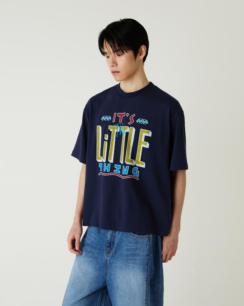 Diaendeukweseucheon Little Thing Print T-Shirt / Navy