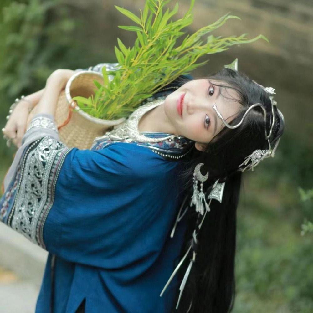 Metal Ethnic Style Headwear crescent moon Hanfu Hair Clip Crescent Shape Tassel Hairpin  For Girl