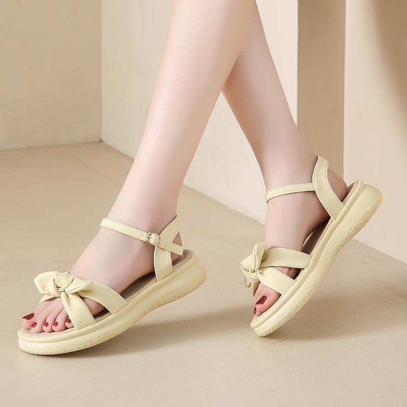 Flat-soled sandals women's outer wear new summer student fashion versatile non-slip soft sole one-word belt