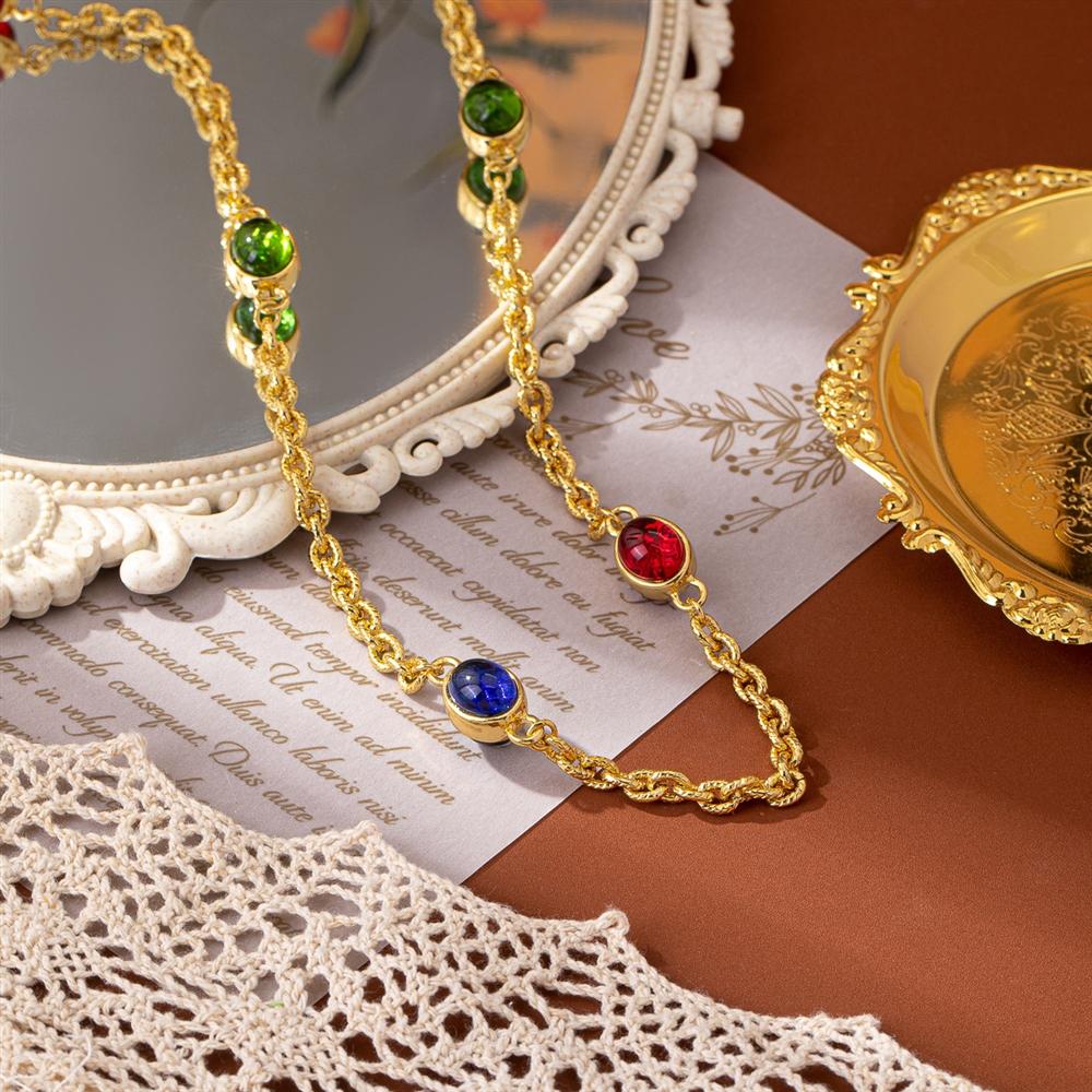 Qingdao Vintage Handcrafted Simple and Exquisite Summer Long Set, Court Sweater, Chain Fragrance Family Style Necklace