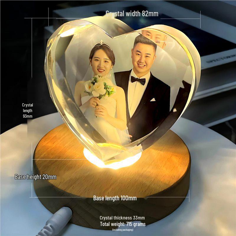 3D Crystal Engraved Photo Ornaments for Couples - Creative Festival Gifts