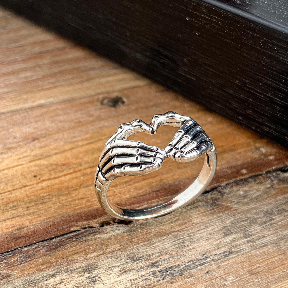 

Retro Dark Series Ghost Hand Ring - Hip-Hop Trend Fashion Accessory