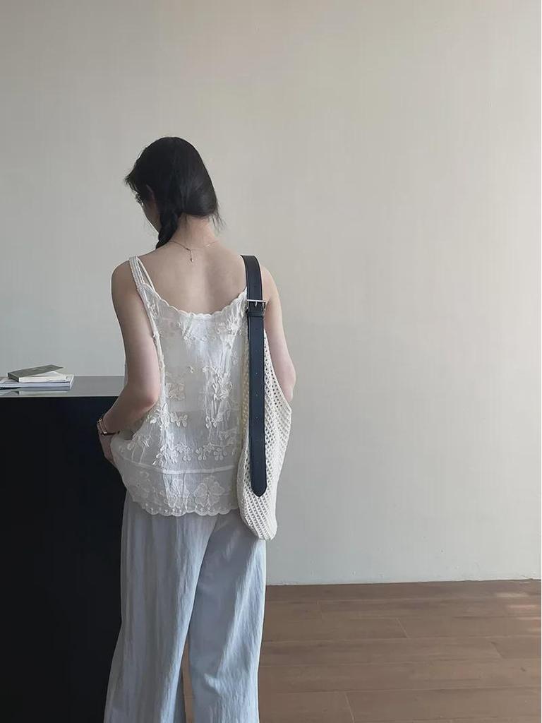 Sweet Lace Jacquard Suspenders Top for Women's Spring/Summer 2025 - YL201