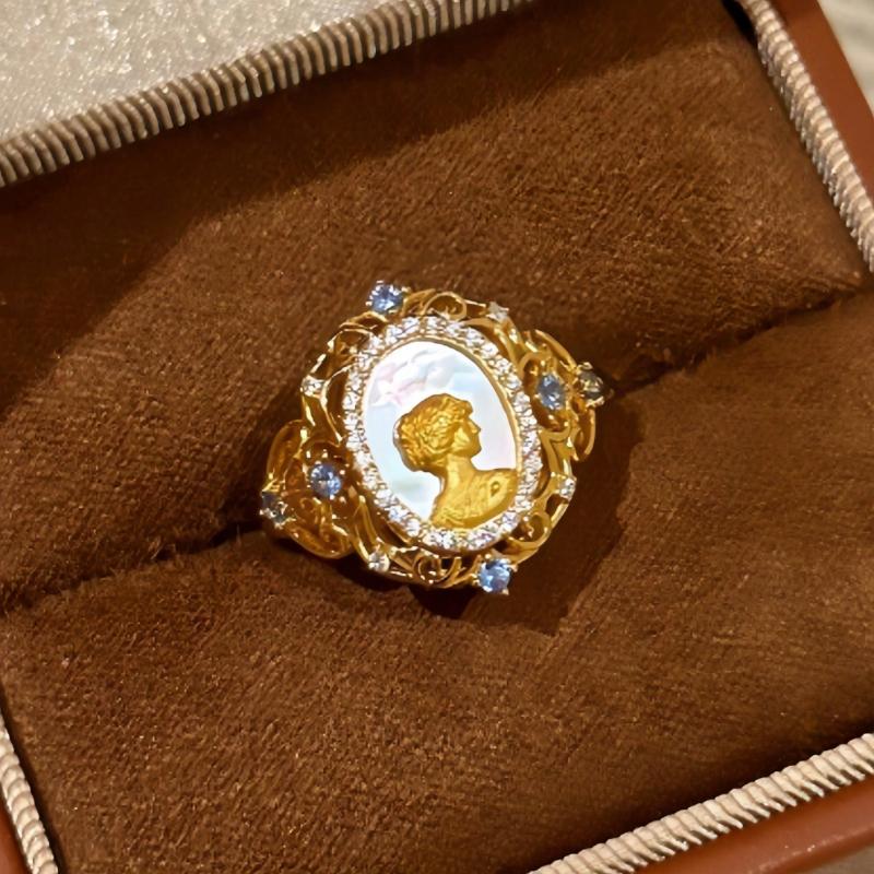 

Bohemian Style Hollow Out Design Carved Portrait Ring, Women s Sparkling Set Zircon Party Zircon Gift resizable