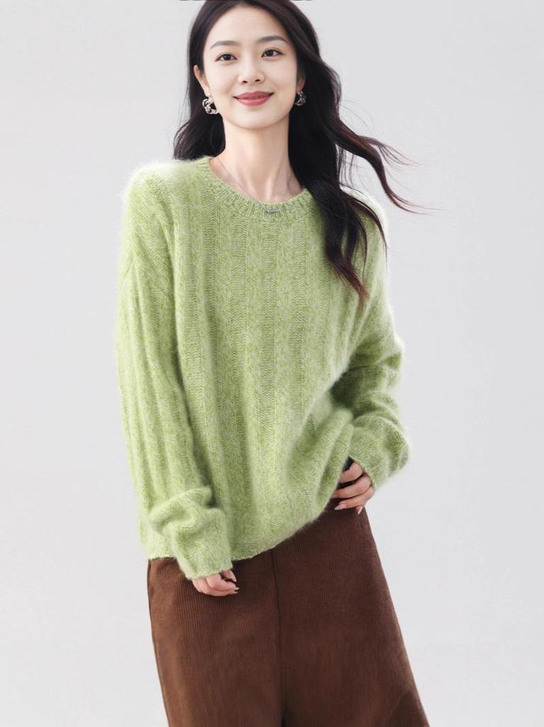 Women's 5% Cashmere, 95% Wool Ribbed Sweater - Thick, Brushed, Long Sleeve, Versatile Round Neck for Autumn and Winter.