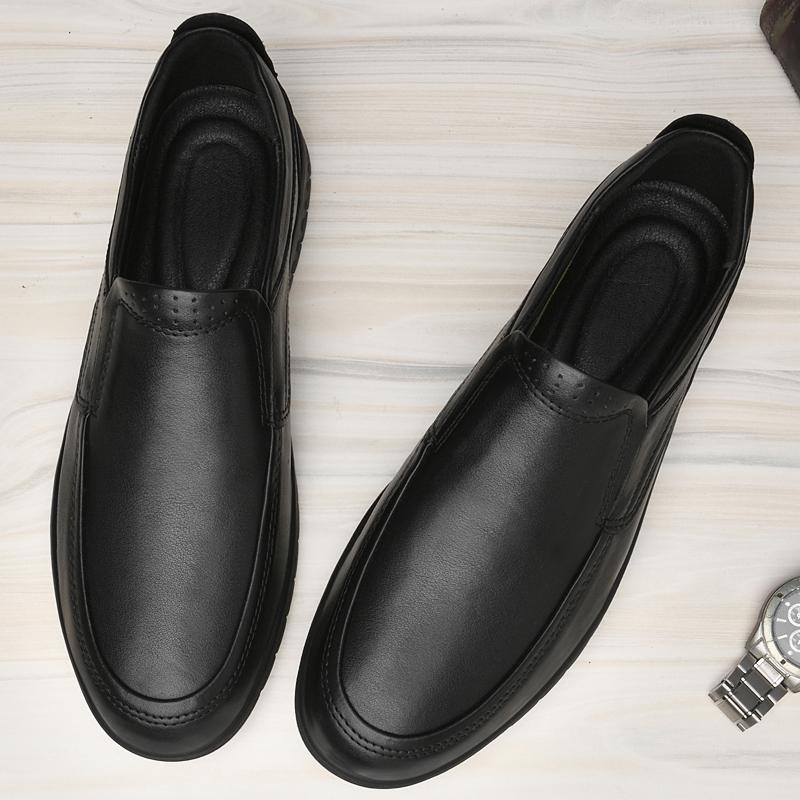 Italian New Men's Genuine Leather Shoes Lightweight Loafers Minimalist Business Shoes Men's Office Sneakers Wear Resistant