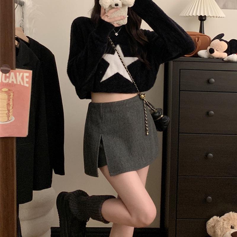 2026 Spicy Girl High-Waisted Winter A-line Mini Skirt: Slimming, Anti-Exposure, Hip-Hugging Slit Design