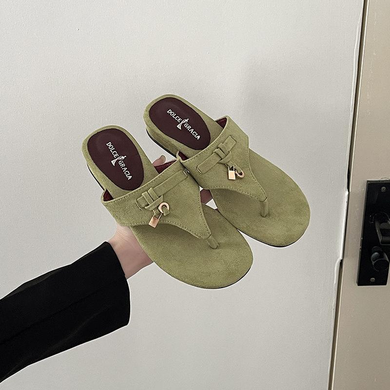 Fashion versatile, loose feeling full of retro flip-flops women's summer new toe high-end sandals
