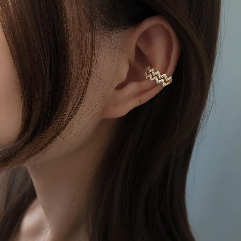 

Изысканные и маленькие волнистые микро-набор циркониевых каффов без пирсинга, темпераментные серьги, ювелирные изделия, подарок