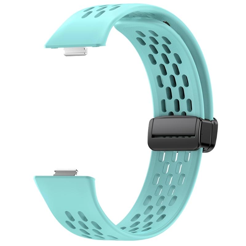 Comfortable Silicone Band with Magnetic Lock Breathable Accessory Sweat Resistant Silicone Watch Strap for Watch Fit3