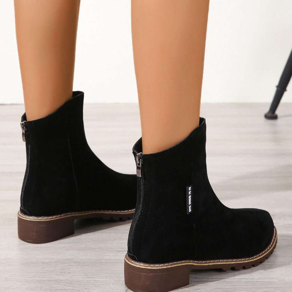 Foreign trade large size Martin boots women's 2025 new autumn and spring British style round head locomotive short tube lace-up short boots children