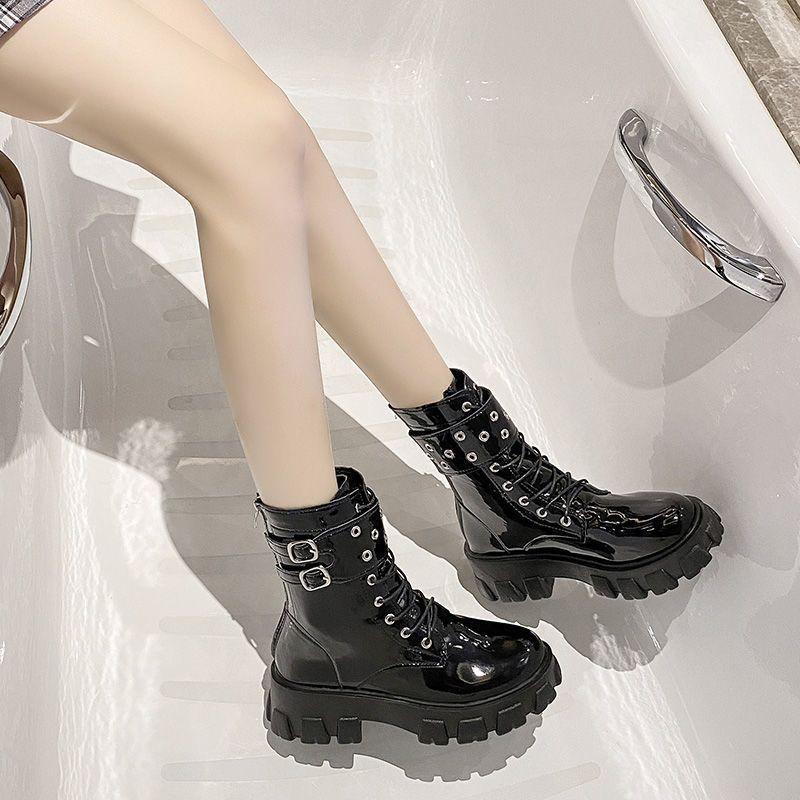 Thick-soled British style student short boots women's 2021 summer new versatile Internet celebrity spring and autumn single boots black Martin boots