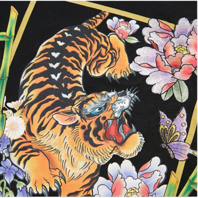Evisu Ss20 Tiger Print And Logo Embroidered Crew Neck Pullover Sweatshirt Women sweatshirt Black 2ESHTW0SW342XX