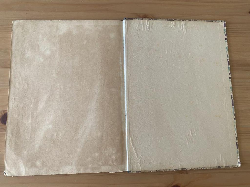 [USED] The Adventures of Robinson Crusoe Used Book France French Vintage