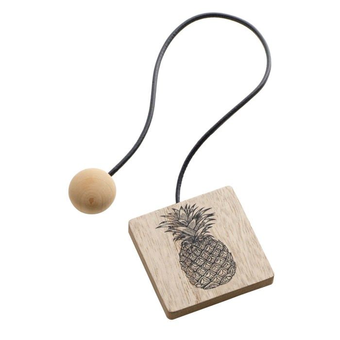 1 Embrasse Aimantee Guarani Noir