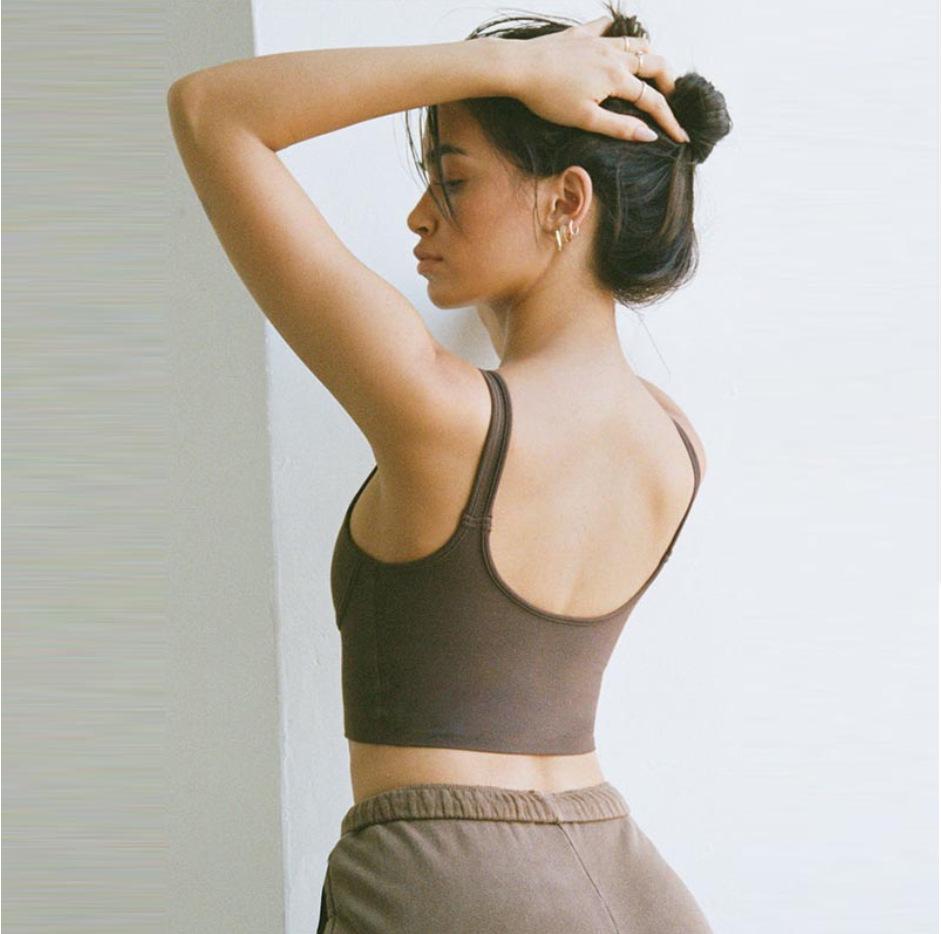 Atmungsaktive Yoga-Weste für Damen: Bequemes, Schöner Rücken, Fitness-Top mit Trägern.