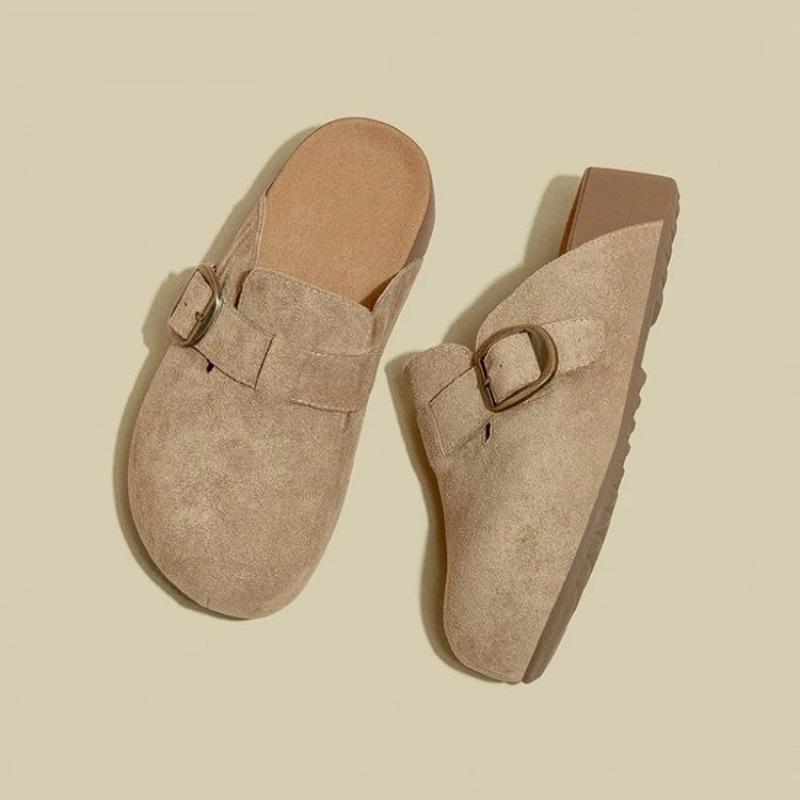 Thick-soled heightened women's toe slippers are worn with a new autumn casual kick and shoes