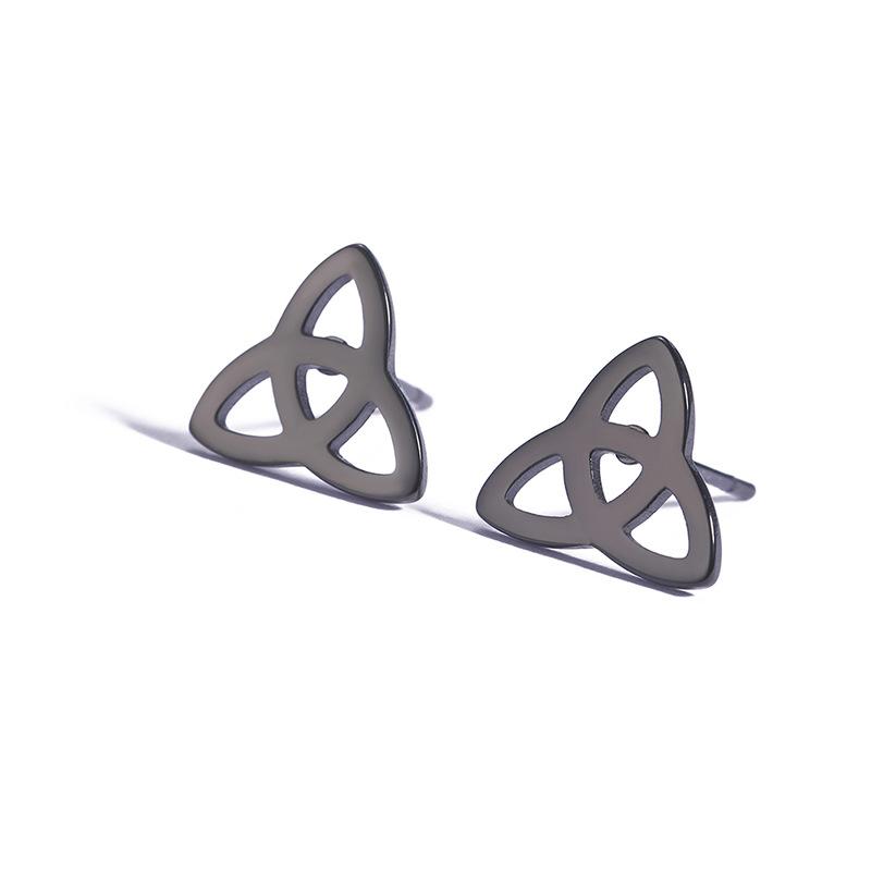 Hypoallergenic Titanium Steel Celtic Knot Earrings Fade Resistant Non Allergic Ear Studs