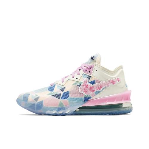 

Nike atmos x LeBron 18 Low Sakura CV7562-101 EU 44 слонова кістка/рожевий