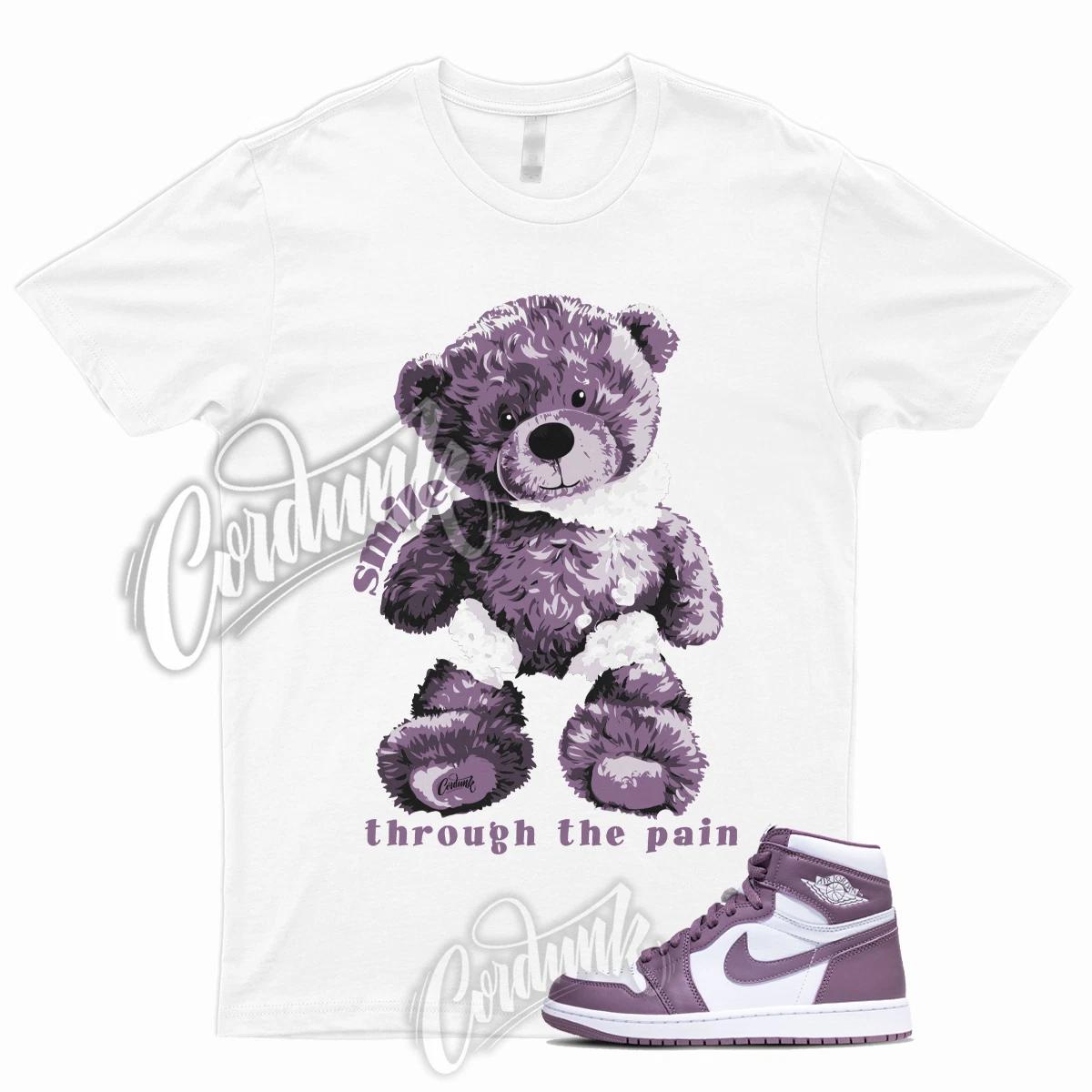 

1 High OG Mauve Sky J White T Shirt to Match Sneakers SMILE M