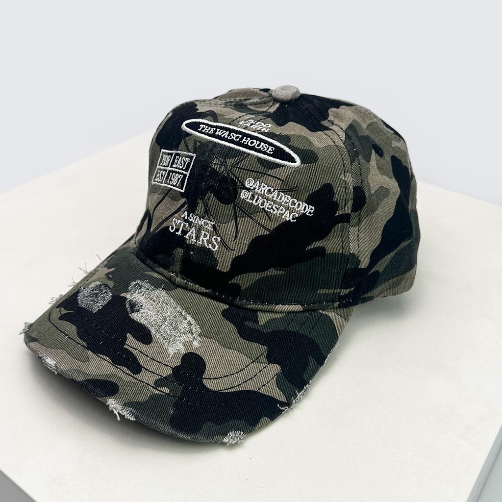 And Women Personalized Letter Print Broken Style Baseball Caps Sun Protection Street Style All-Match Distressed Peaked Hats Hip Hop Fashion Outdoor