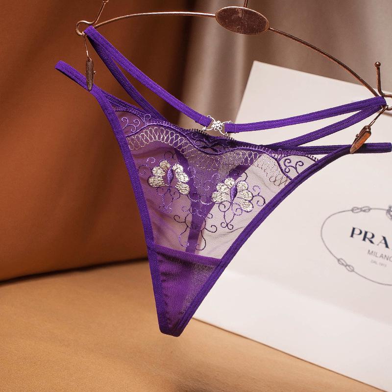 Dame Tanga i Mesh med Broderi - Sexy, Pustende, Hul Design