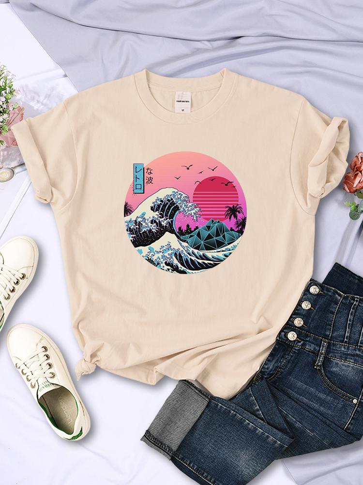 Styl Ukiyo E Velká vlna Dámské prodyšné ležérní tričko s krátkým rukávem Módní letní trend Top Měkké univerzální dámské tričko Oblečení