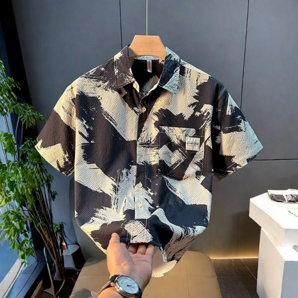Light Luxury Ink Casual Printed Short-sleeved Shirt