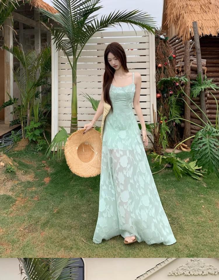 Seaside Resort Mint Green Spaghetti Strap Dress - Women's 2026 Summer Waist-Cinching Long Gown