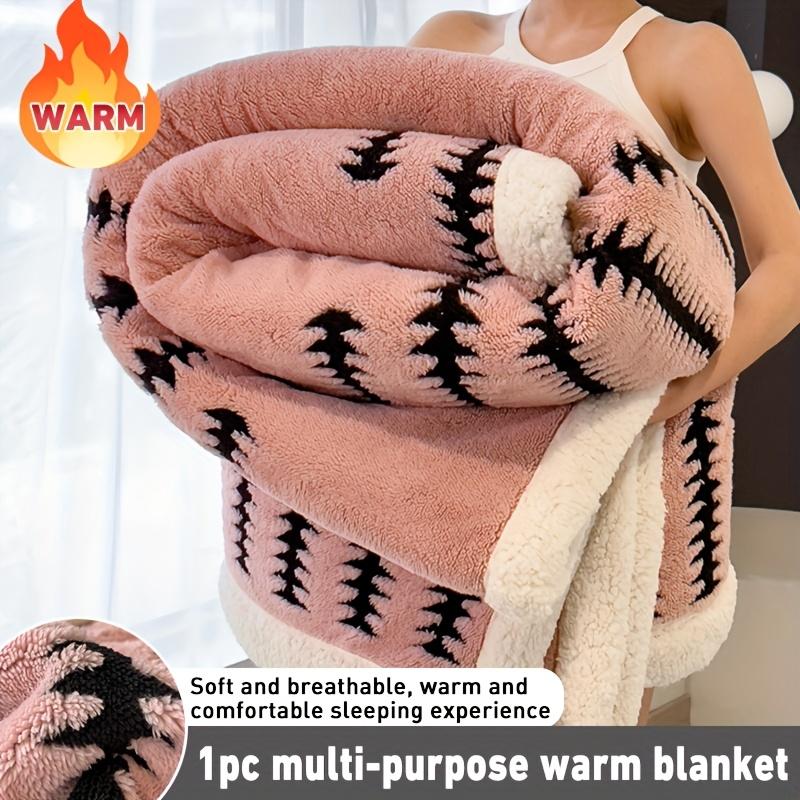Thicken Plush Keep Warm Blanket Autumn and Winter Soft Comfortable Home Office Sofa Nap Blanket Coral Fleece Shawl Quilt Bedding