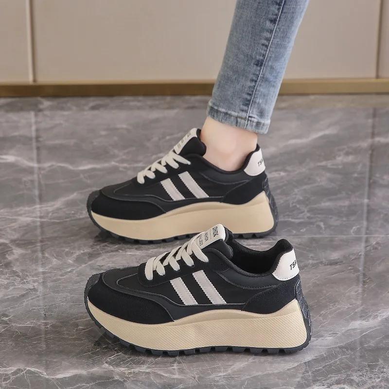 Women's Comfortable Thick Bottom Casual Shoes Spring Summer Autumn Fashionable Breathable Mesh Lined Round Toe Flat Footwear
