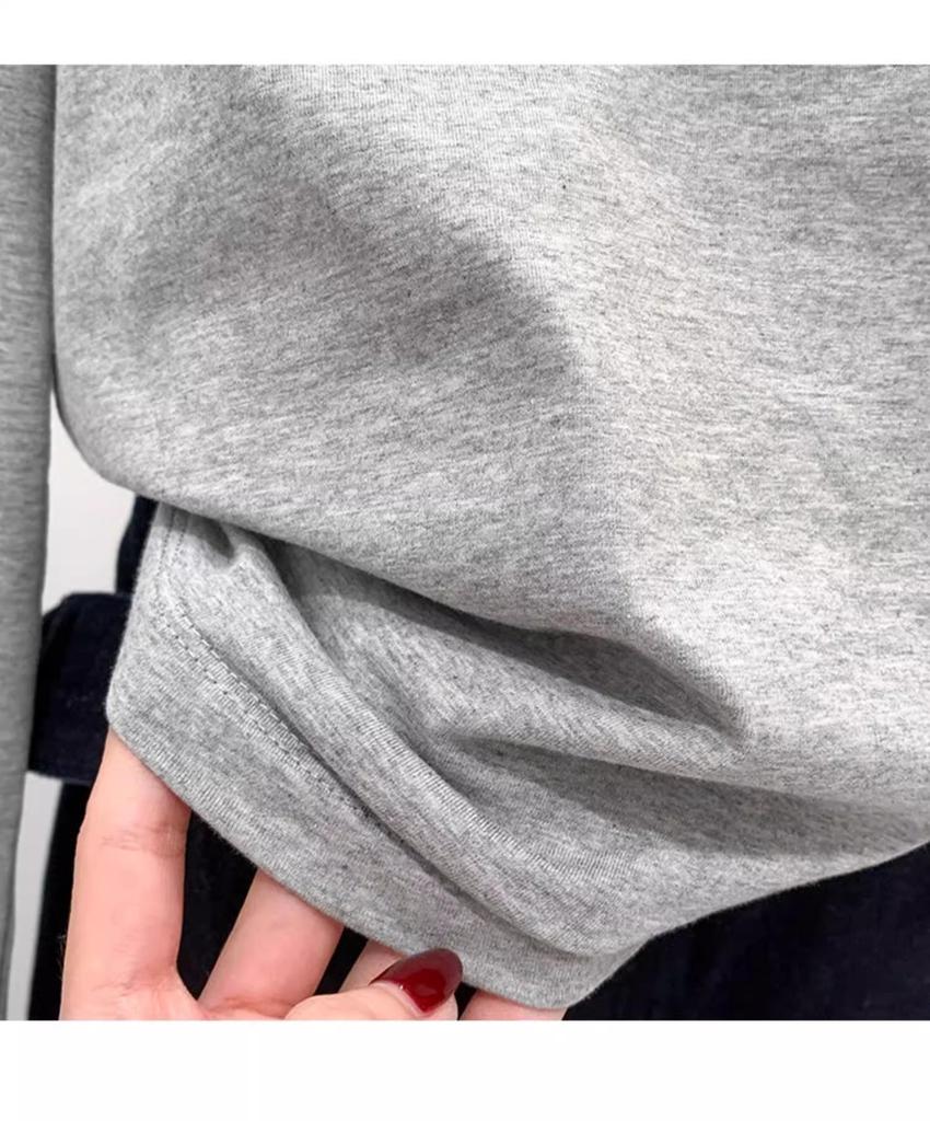 Women's Off-Shoulder Long-Sleeve Black Top - Autumn/Winter Loose Fit T-Shirt