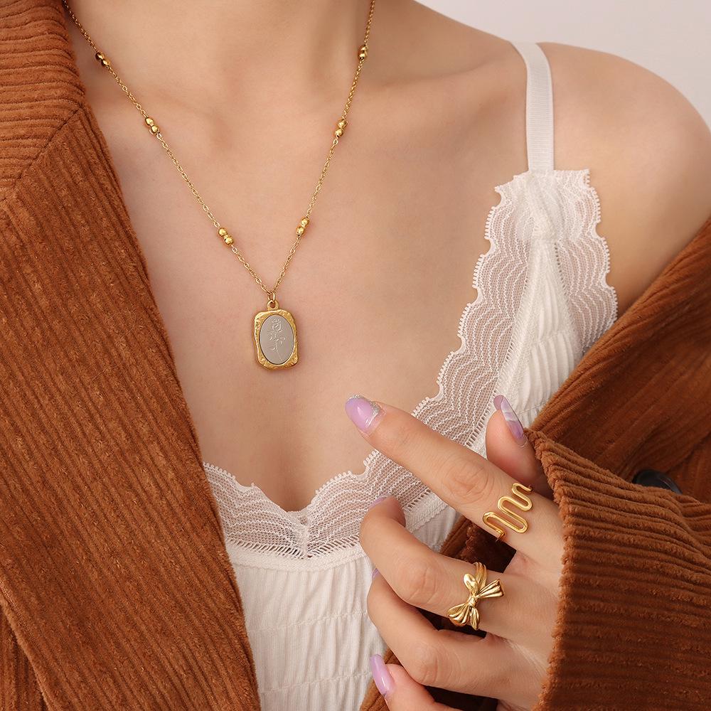French Retro Rose Flower Necklace with Geometric Bead Chain, 18K Gold-Plated Titanium Steel