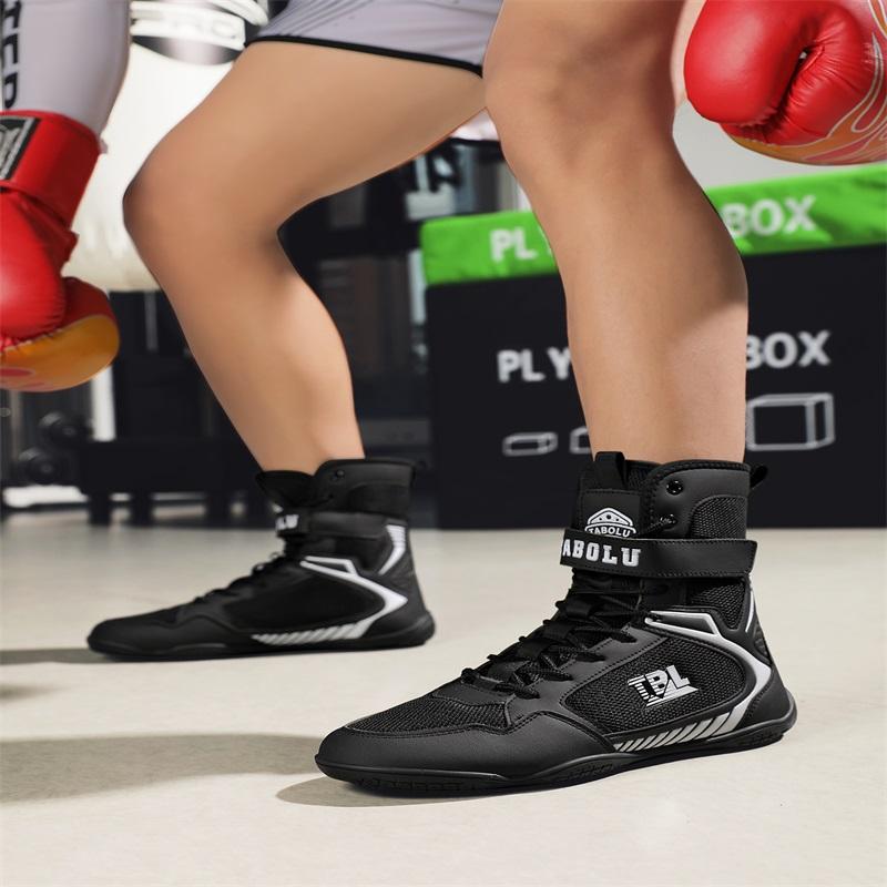Men's Professional Wrestling Shoes, High Top Combat Boots, Mesh Breathable Men's Sanda Training Shoes Sizes 39-45