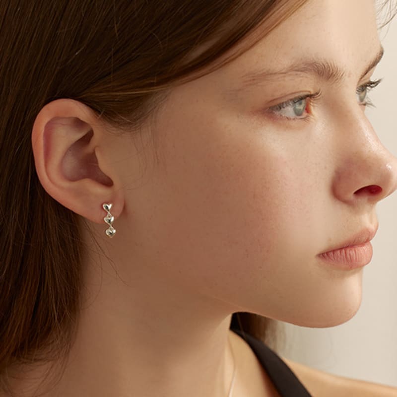 Lewe Triple heart drop earring