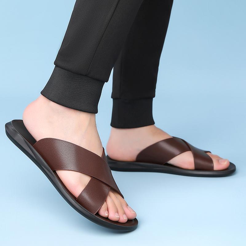 Herren Braune Flache Hausschuhe Sommer Sandalen Retro Schwarze Leder Strandschuhe Übergröße