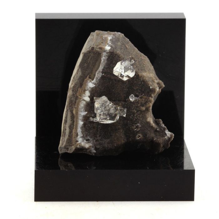 Pierres et Minéraux. Septaria, Quartz Diamant. 155.3 ct. Ribiers, Hautes-Alpes, France. Rare.