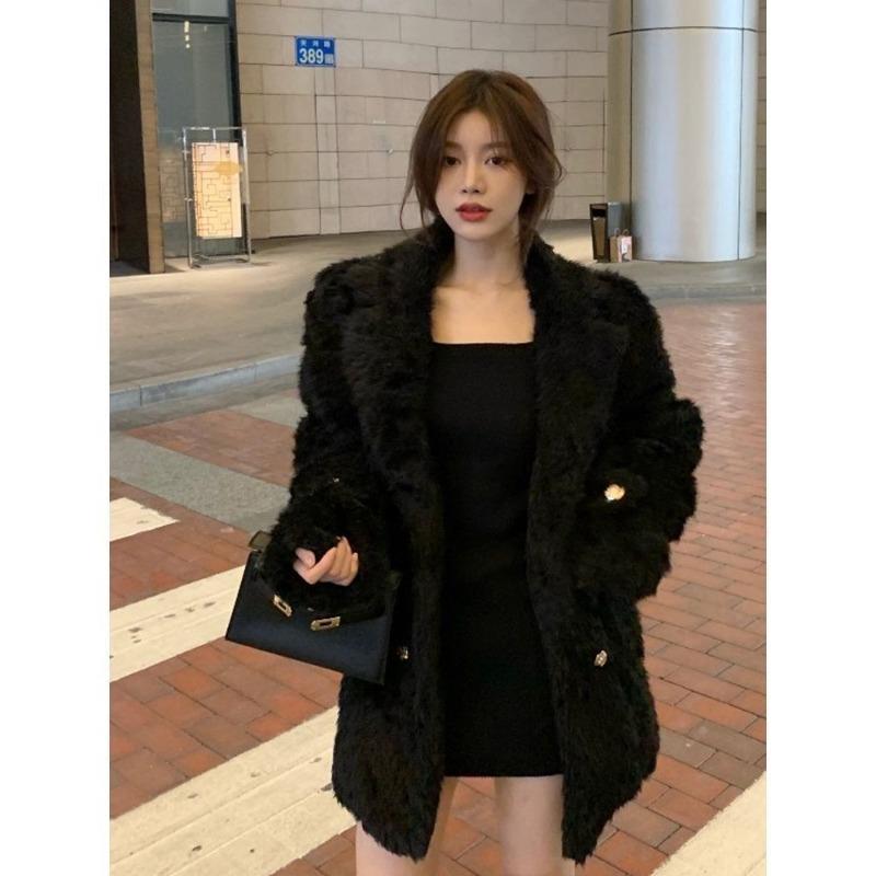Autumn and winter new coat women's medium and long niche temperament fluffy coat coat thickened with cotton