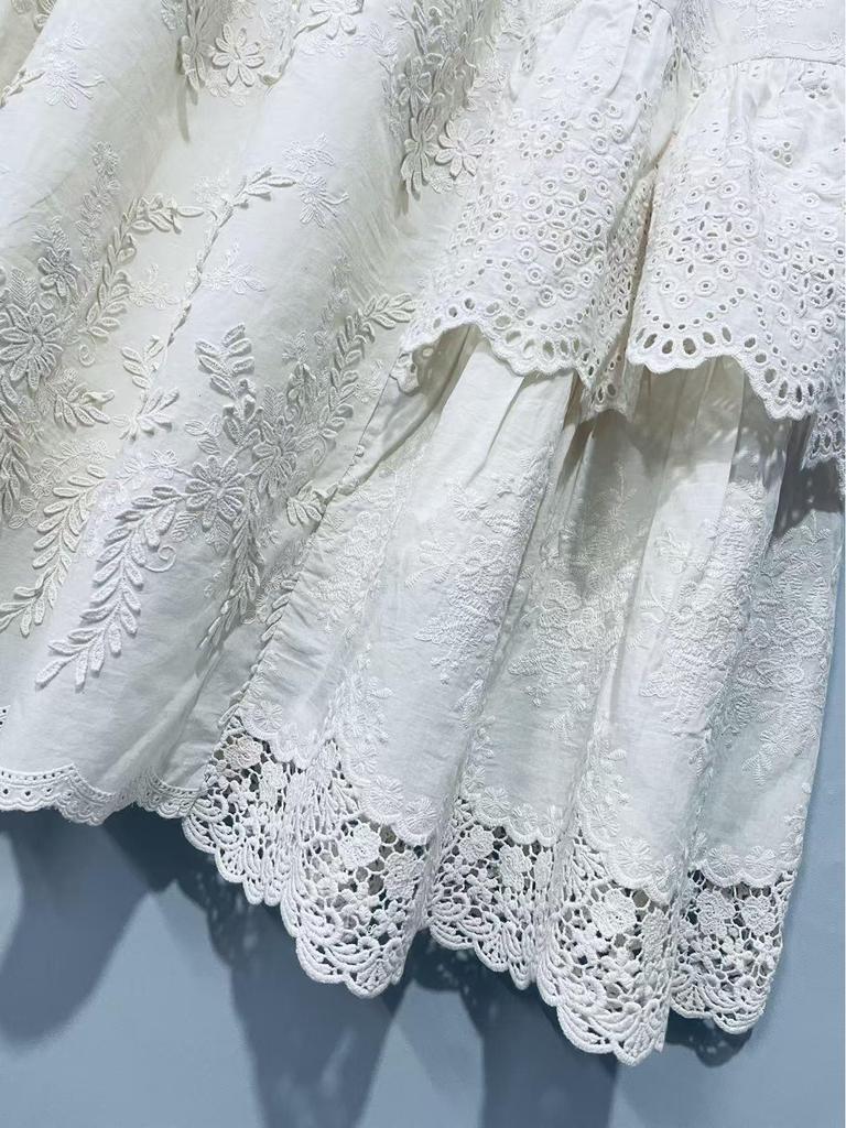 2026 Early Spring Women's High Waist Loose Japanese Skirt with Embroidery Lace