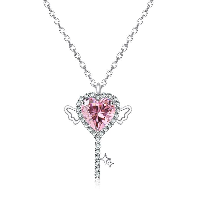 Heart Pendant Fashionable Necklace Exquisite Pink Gemstone Elegant Chain Collarbone
