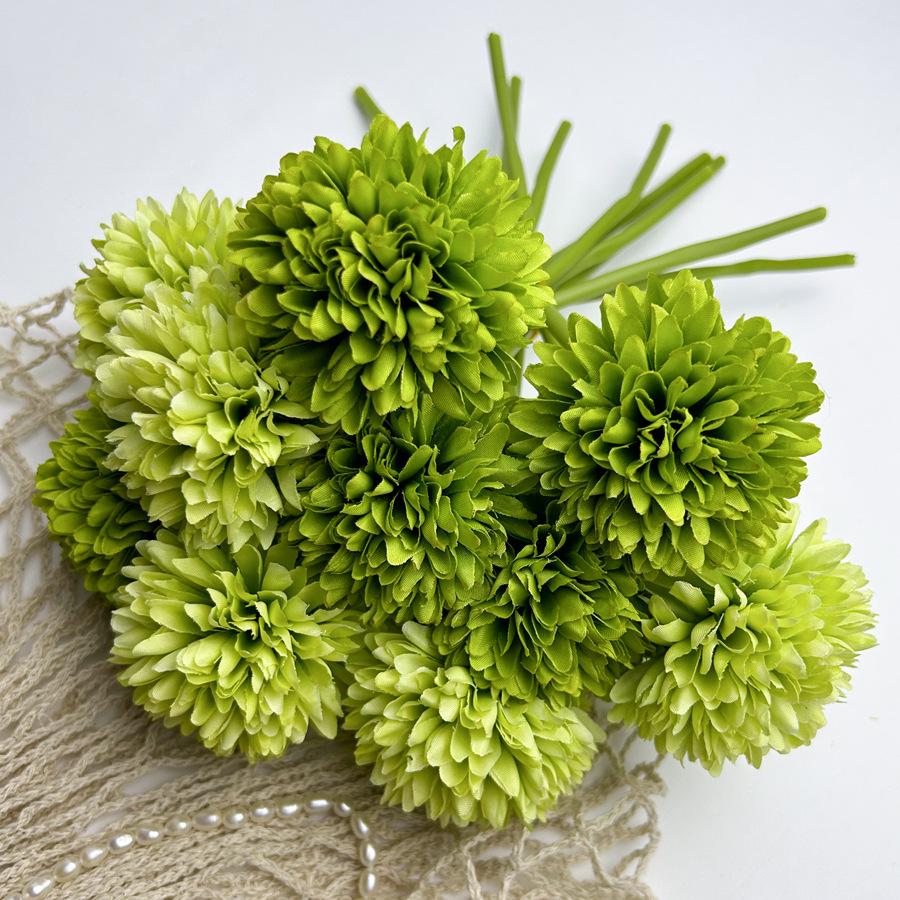 Single Simulated Dandelion, Simulated Flower Ball Chrysanthemum Green Silk Flower Small Handle Bouquet Home Decoration Ornament