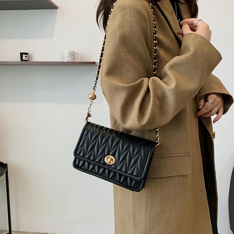 Chain Fashion Small Bag Women's New Simple Texture Small Square Bag Internet Celebrity Foreign Style Shoulder Messenger Bag