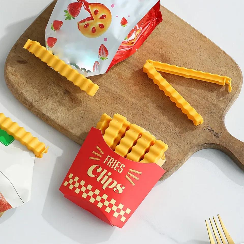 Sealing Clip For Food Refrigerator Magnetic Sticker Snack Sealing Clip Plastic Bag Seasoning Sealing Strip 12pcs Potato Clause