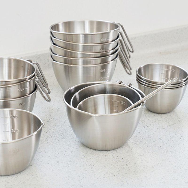 Wiedergeboren. J 304 Edelstahlgriff Misch-Messbecher 750ml