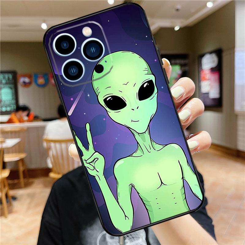 Aesthetics Cartoon Alien Space Phone Case For iPhone 15 13 12 11 14 Pro Max Mini X XR XS Max SE 2020 2022 7 8 15 Plus Cover